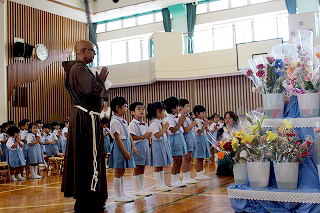 年間行事 豊かな心と高い知性を育む学園 真栄原カトリック幼稚園